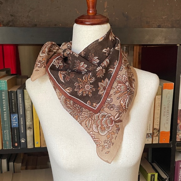 vintage scarf - Picture 3 of 4